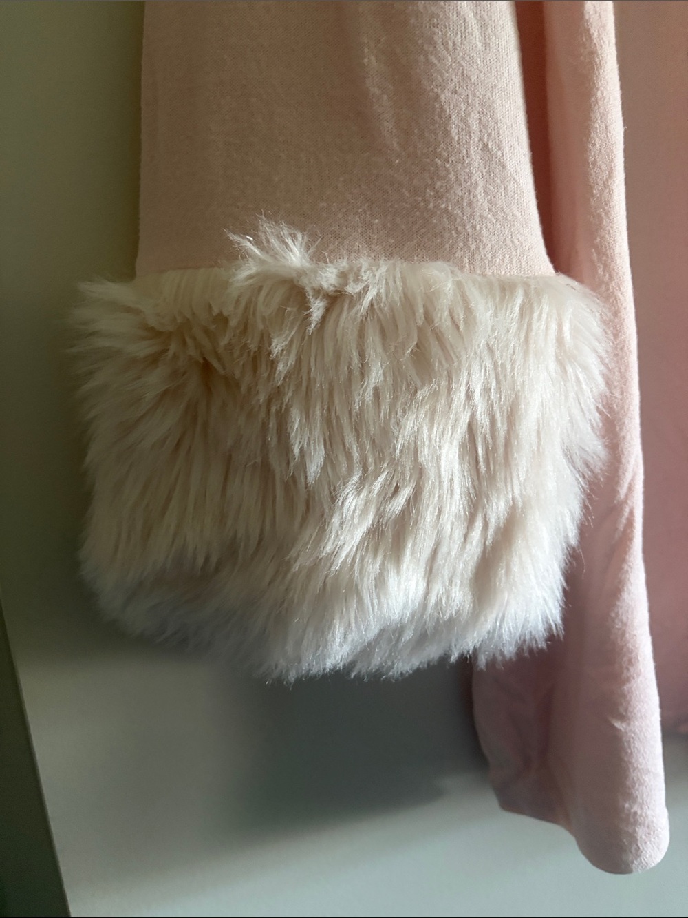 Lane Bryant Light Blush Faux Fur Cuff Tunic - Picture 4 of 5